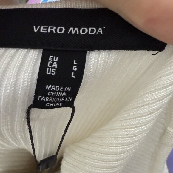 Vero Moda Women's Cream Cami Top Spaghetti Strap Tank Tee Shirt Size Large NWT - Picture 7 of 9